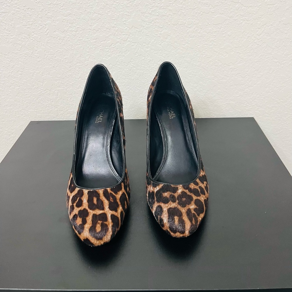 Michael Kors Leather Animal Print Pumps